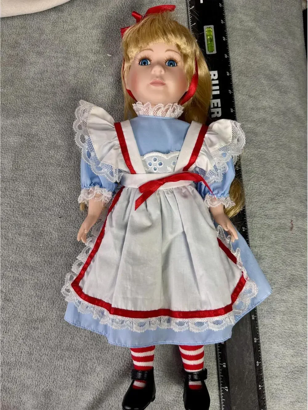 vintage kawaii‎ porcelain alice in wonderland doll 703 striped socks lace apron